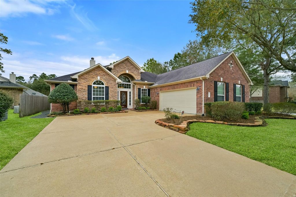 12202 Fall River Pass Lane, Humble, TX 77346