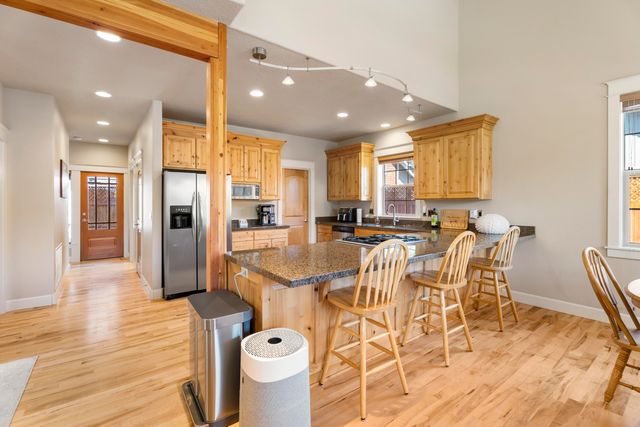 2954 NW Wild Meadow Drive, Bend, OR 97703