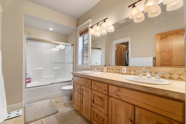 2954 NW Wild Meadow Drive, Bend, OR 97703