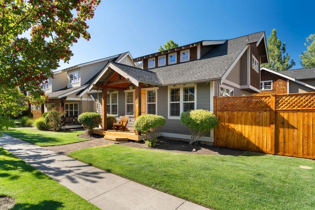 2954 NW Wild Meadow Drive, Bend, OR 97703