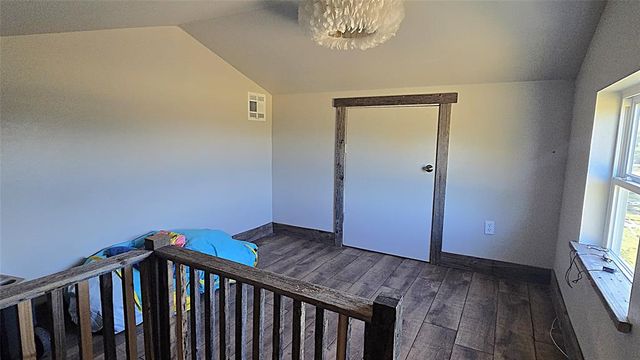 831 County Street 2917, Tuttle, OK 73089