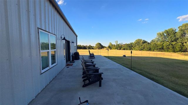 831 County Street 2917, Tuttle, OK 73089