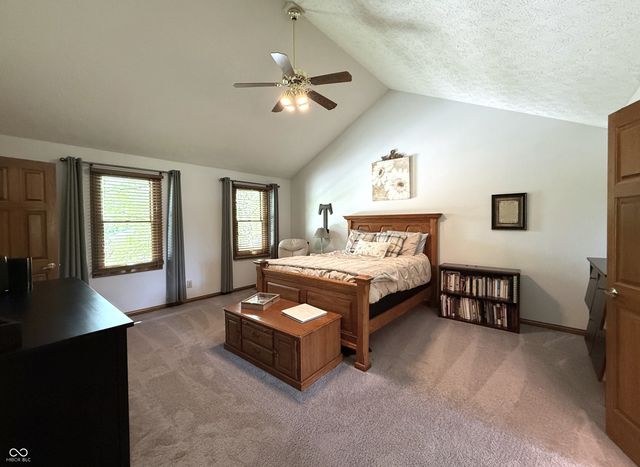 6040 Hunters Ridge Drive, Plainfield, IN 46168