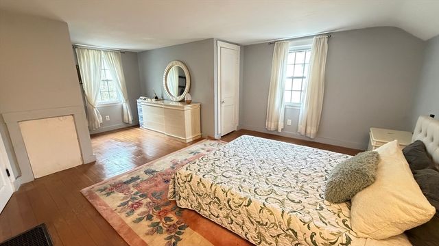 62 W Union St, Ashland, MA 01721