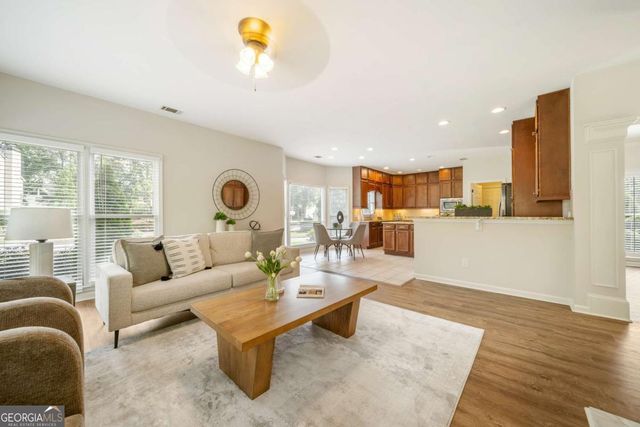 300 Pennbrooke Trace, Duluth, GA 30097