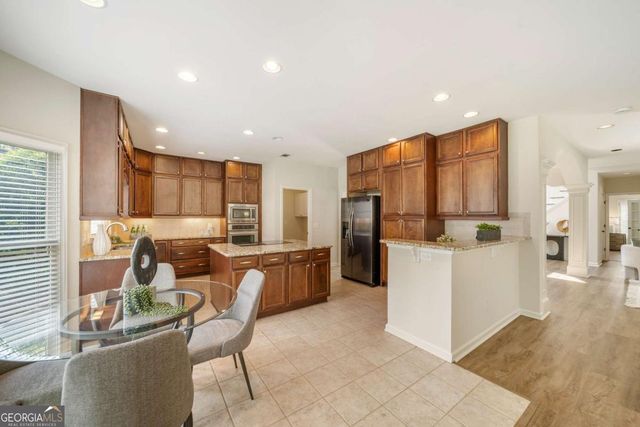 300 Pennbrooke Trace, Duluth, GA 30097