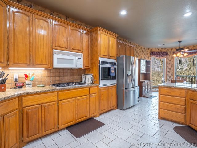 711 Kinkead, Mcalester, OK 74501