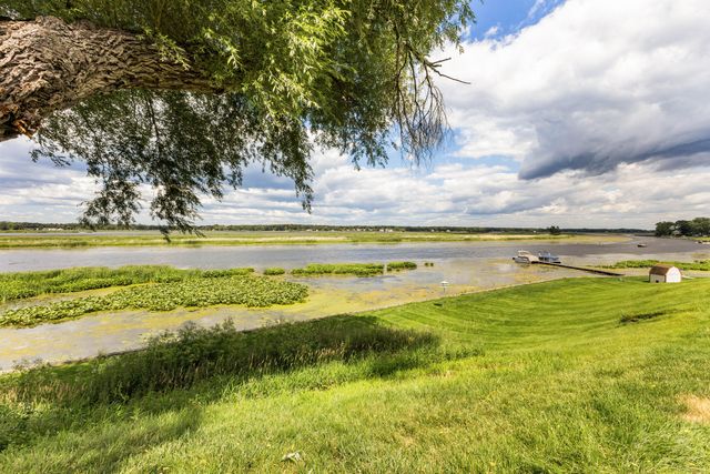 553 Gidley Circle B, Grand Haven, MI 49417