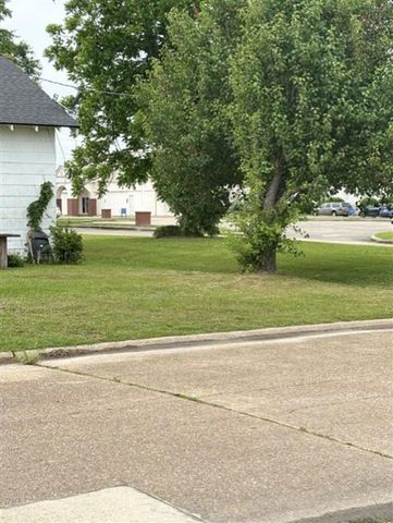 2908 Fiske Street, Lake Charles, LA 70601