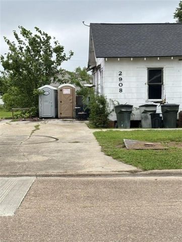 2908 Fiske Street, Lake Charles, LA 70601