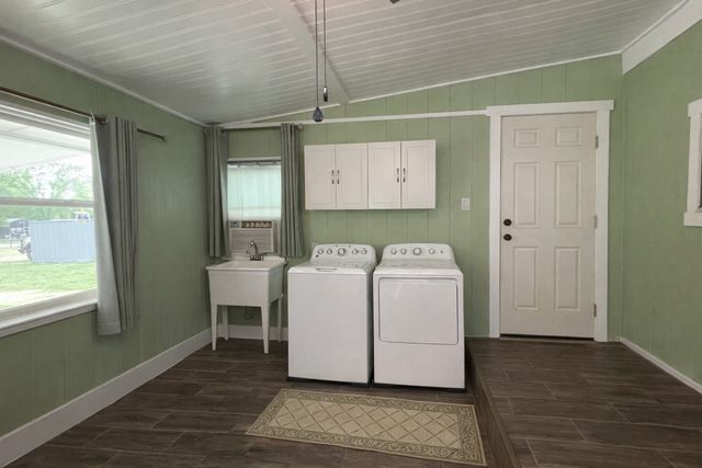 400 Comanche, Quitman, TX 75783