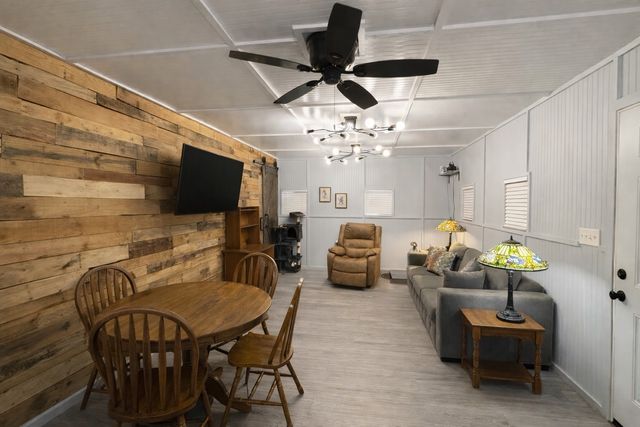 400 Comanche, Quitman, TX 75783