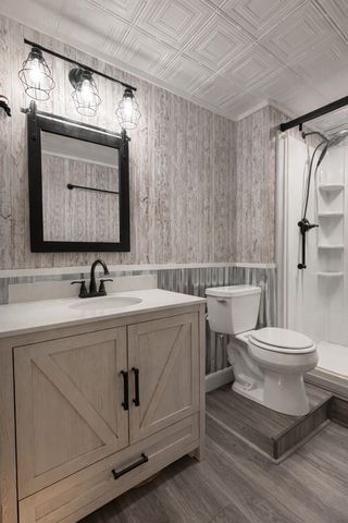 400 Comanche, Quitman, TX 75783