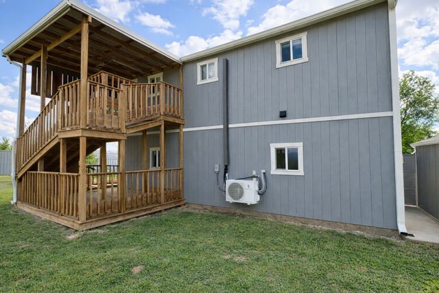 400 Comanche, Quitman, TX 75783