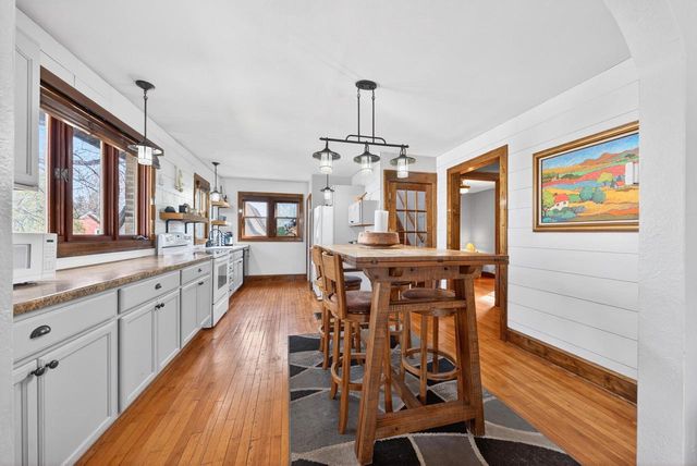 503 RIVERVIEW DRIVE, Winneconne, WI 54986