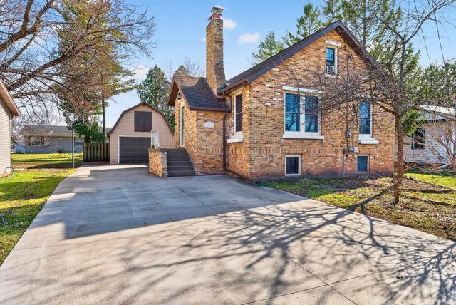 503 RIVERVIEW DRIVE, Winneconne, WI 54986