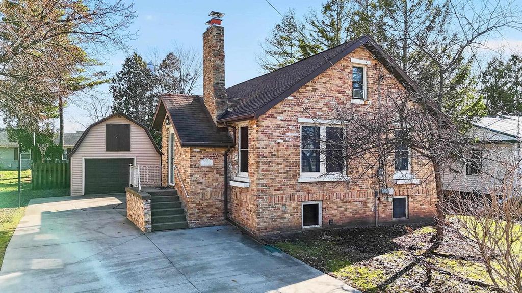 503 RIVERVIEW DRIVE, Winneconne, WI 54986