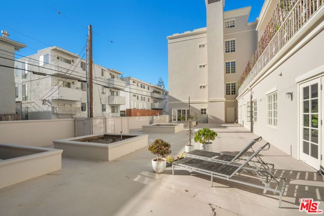 1040 4th Street 106, Santa Monica, CA 90403
