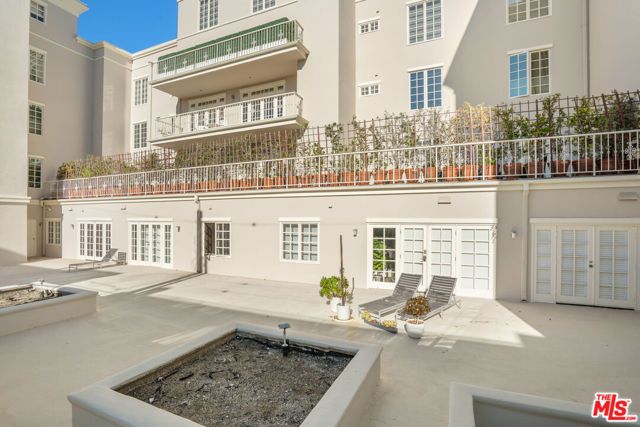 1040 4th Street 106, Santa Monica, CA 90403