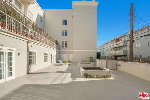 1040 4th Street 106, Santa Monica, CA 90403