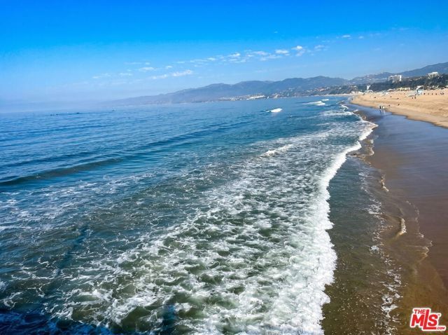 1040 4th Street 106, Santa Monica, CA 90403