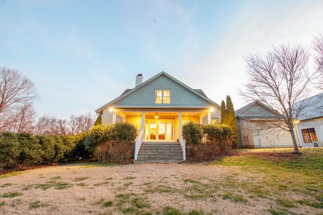 6502 Peytonsville Arno Rd, College Grove, TN 37046