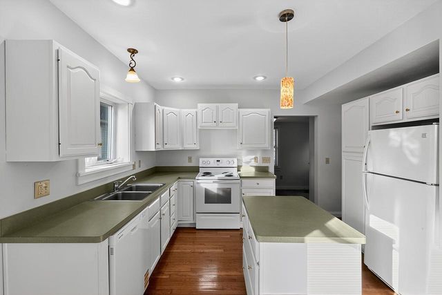 721 S 9th Street, Goshen, IN 46526