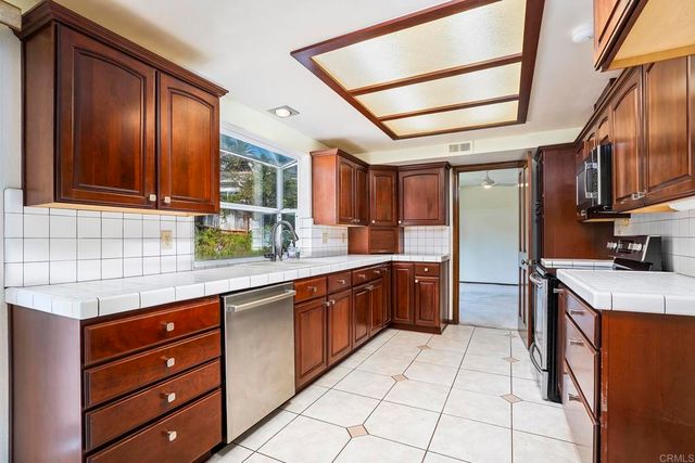 540 IDAHO AVE, Escondido, CA 92025