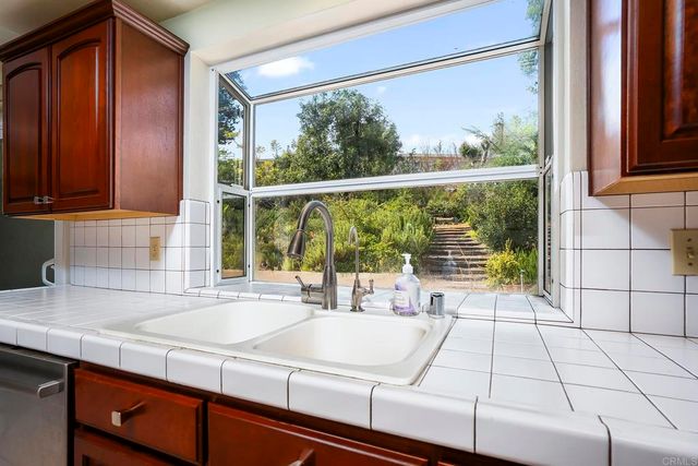 540 IDAHO AVE, Escondido, CA 92025