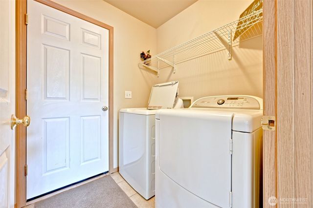 5721 208th St Ct E, Spanaway, WA 98387