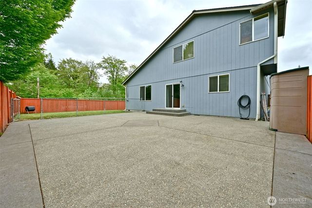 5721 208th St Ct E, Spanaway, WA 98387