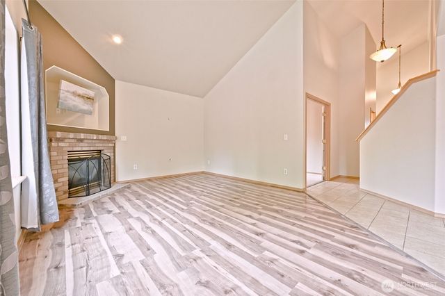 5721 208th St Ct E, Spanaway, WA 98387