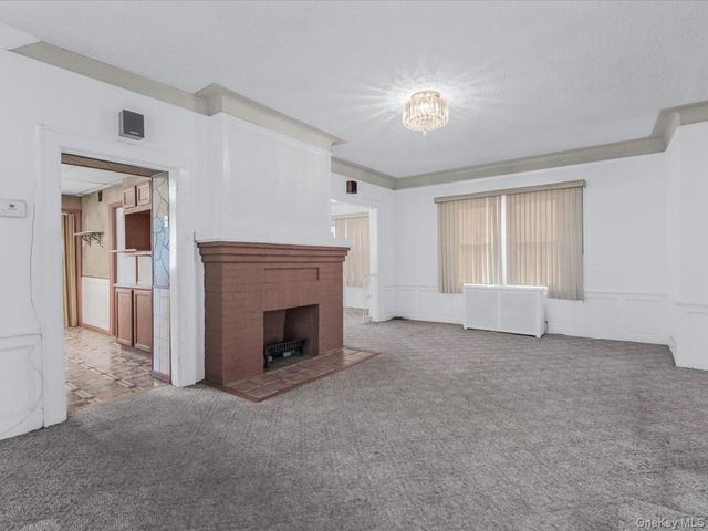 210-11 Hollis Avenue, Queens Village, NY 11429