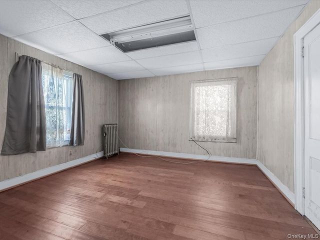 210-11 Hollis Avenue, Queens Village, NY 11429