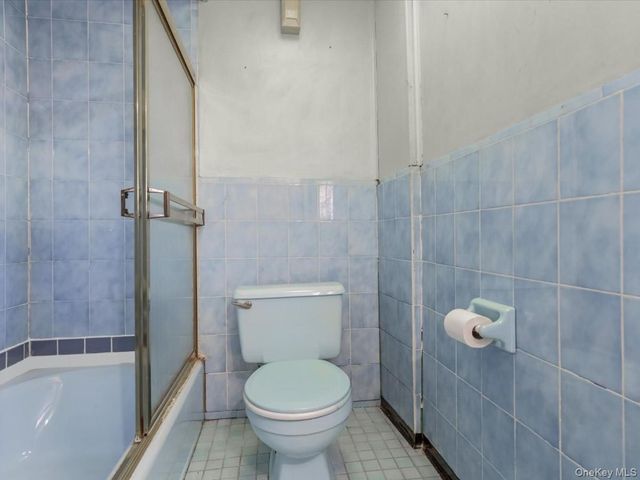 210-11 Hollis Avenue, Queens Village, NY 11429