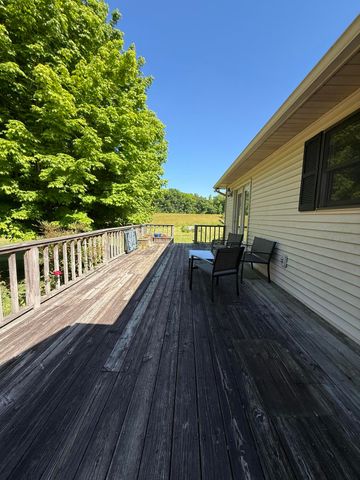 2841 W Laurel Road, London, KY 40741