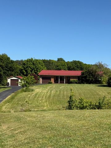 2841 W Laurel Road, London, KY 40741