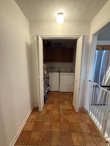 2841 W Laurel Road, London, KY 40741