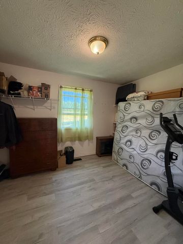 2841 W Laurel Road, London, KY 40741