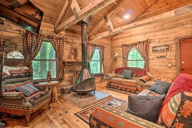 2183 Chimney Mountain Road, Sautee Nacoochee, GA 30571