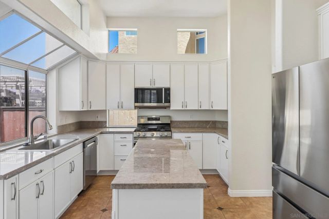 9432 Hito Court, San Diego, CA 92129
