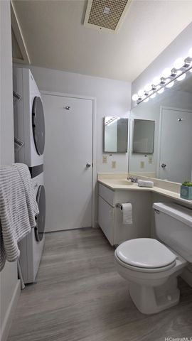 94-970 Lumiauau Street 202, Waipahu, HI 96797