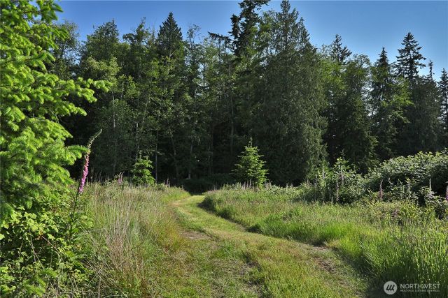 2062 Goodell Road, Freeland, WA 98249