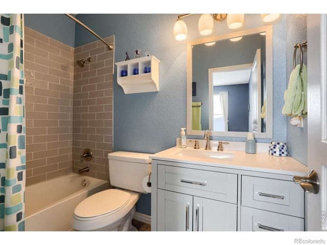 12915 W 77th Drive, Arvada, CO 80005