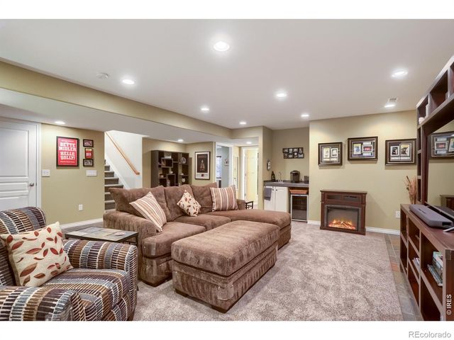 12915 W 77th Drive, Arvada, CO 80005