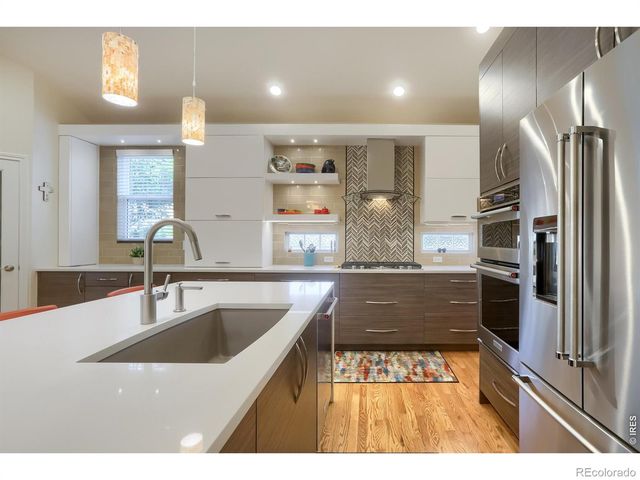 12915 W 77th Drive, Arvada, CO 80005