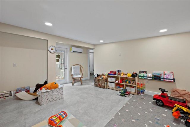 208 Sandpiper Avenue, Royal Palm Beach, FL 33411