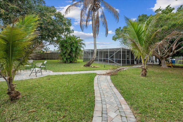 208 Sandpiper Avenue, Royal Palm Beach, FL 33411
