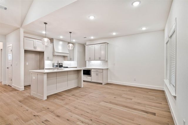 2 Rothbury Lane, Bella Vista, AR 72714