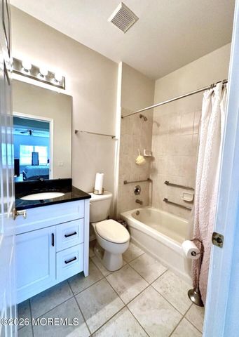 12 Lorenzo Road, Manchester, NJ 08759